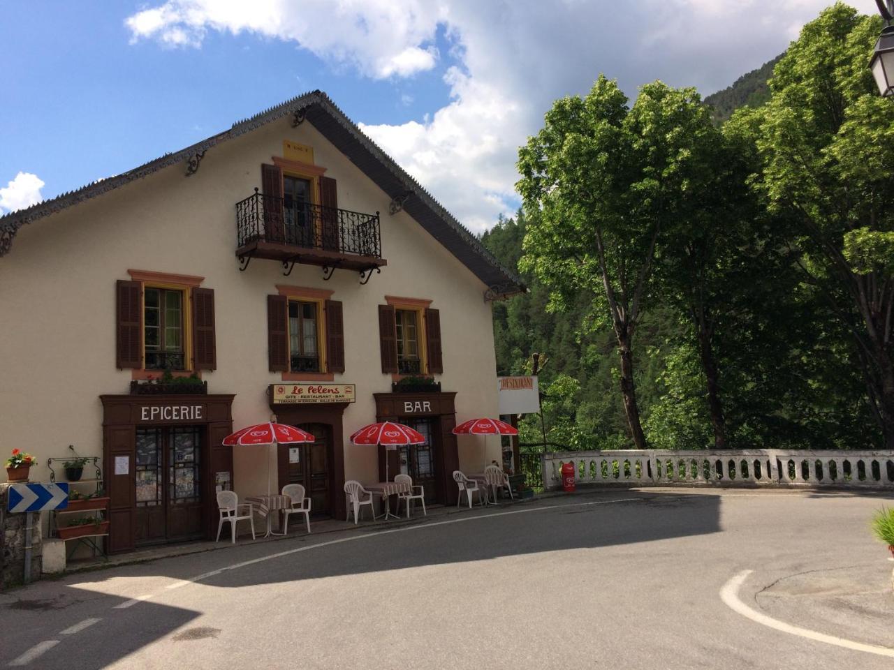 Gite Le Pelens Saint-Martin-dʼEntraunes Esterno foto